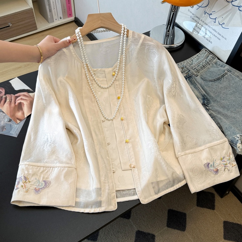Ethnic Wear In Fashion - New Chinese Style Long Sleeve Embroidered